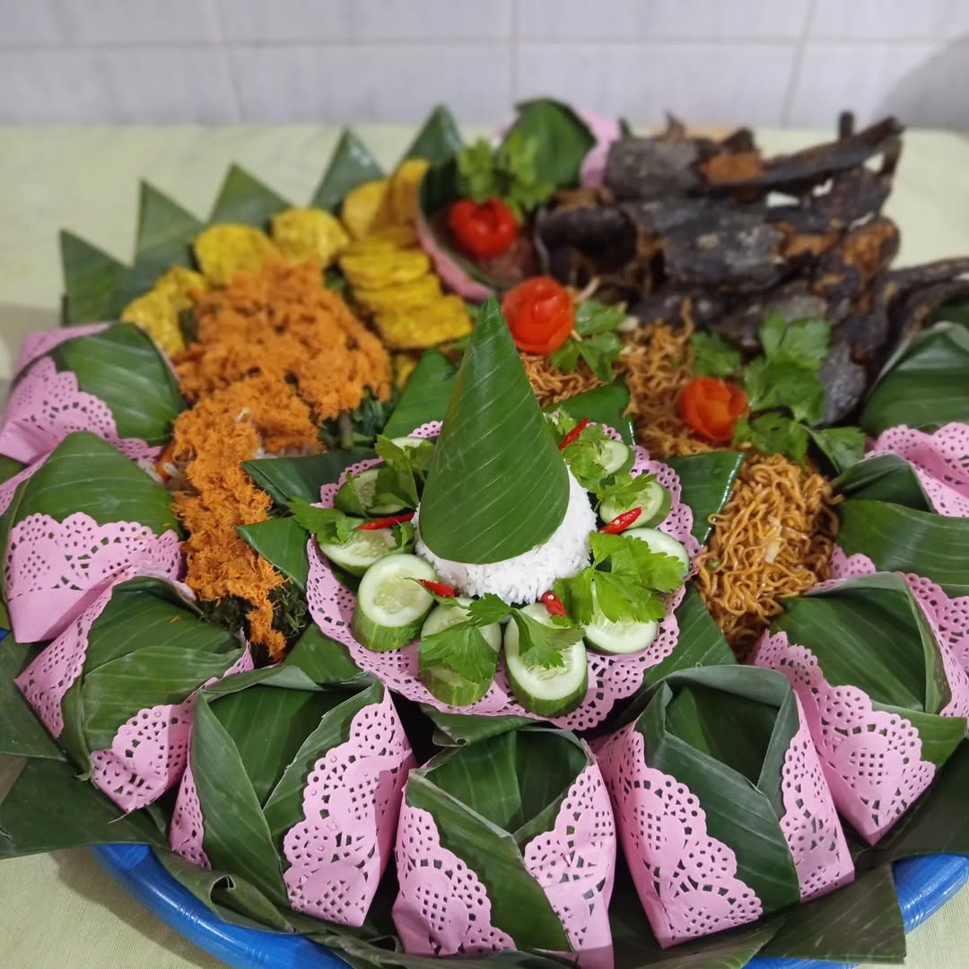 Nasi Tumpeng Tamahan Lamongan